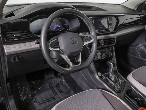 Used 2024 Volkswagen Taos S AWD/4WD image 5