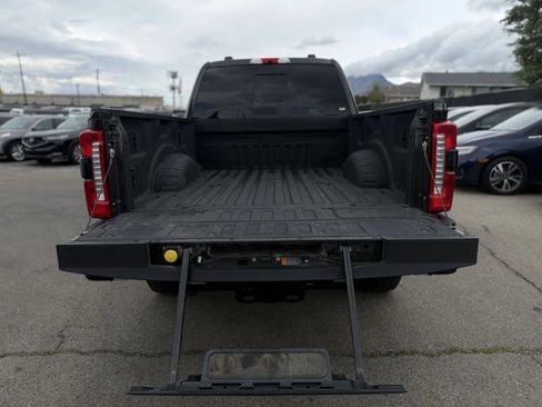 Used 2024 Ford F250 Lariat w/ Lariat Ultimate Package AWD/4WD image 34