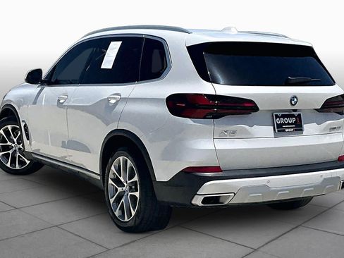 Used 2024 BMW X5 sDrive40i w/ Premium Package RWD image 11