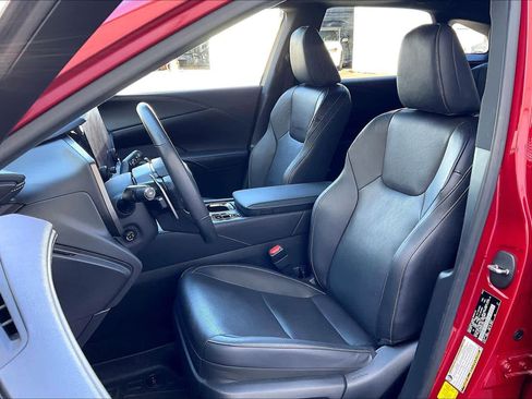 Used 2024 Lexus RX 350 Premium w/ Accessory Package (Z1) image 8