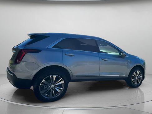 Used 2025 Cadillac XT5 Premium Luxury image 28