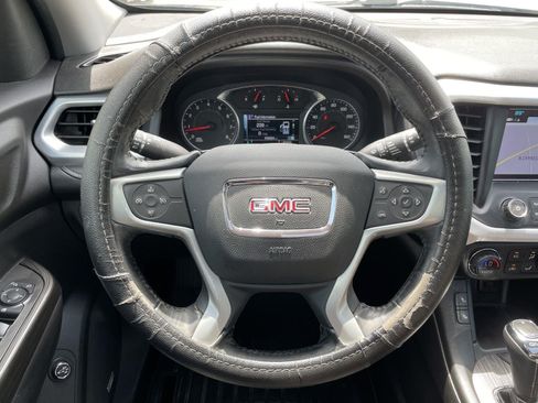 Used 2019 GMC Acadia SLT w/ Black Edition FWD image 18