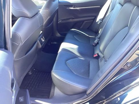 Used 2020 Toyota Camry XSE image 17
