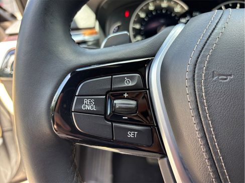 Used 2017 BMW 530i xDrive AWD/4WD image 27