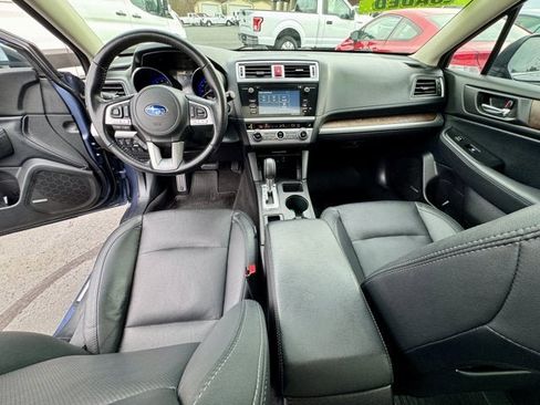 Used 2016 Subaru Outback 3.6R Limited image 11
