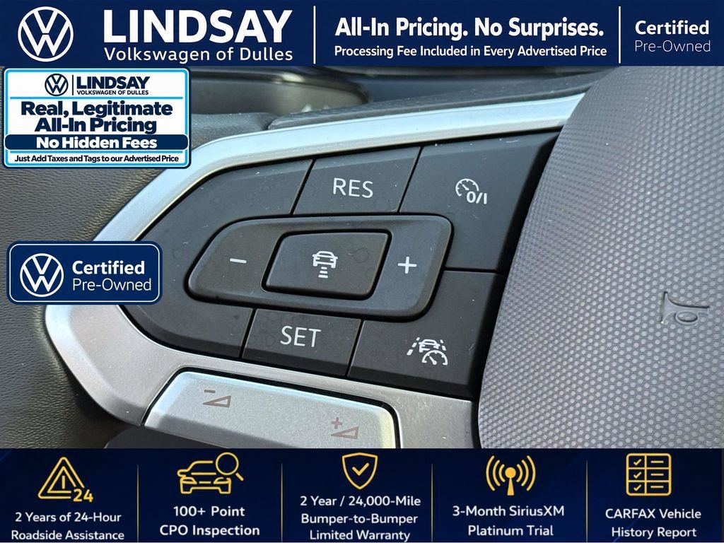 Used 2023 Volkswagen Taos SE w/ Panoramic Sunroof Package FWD image 24