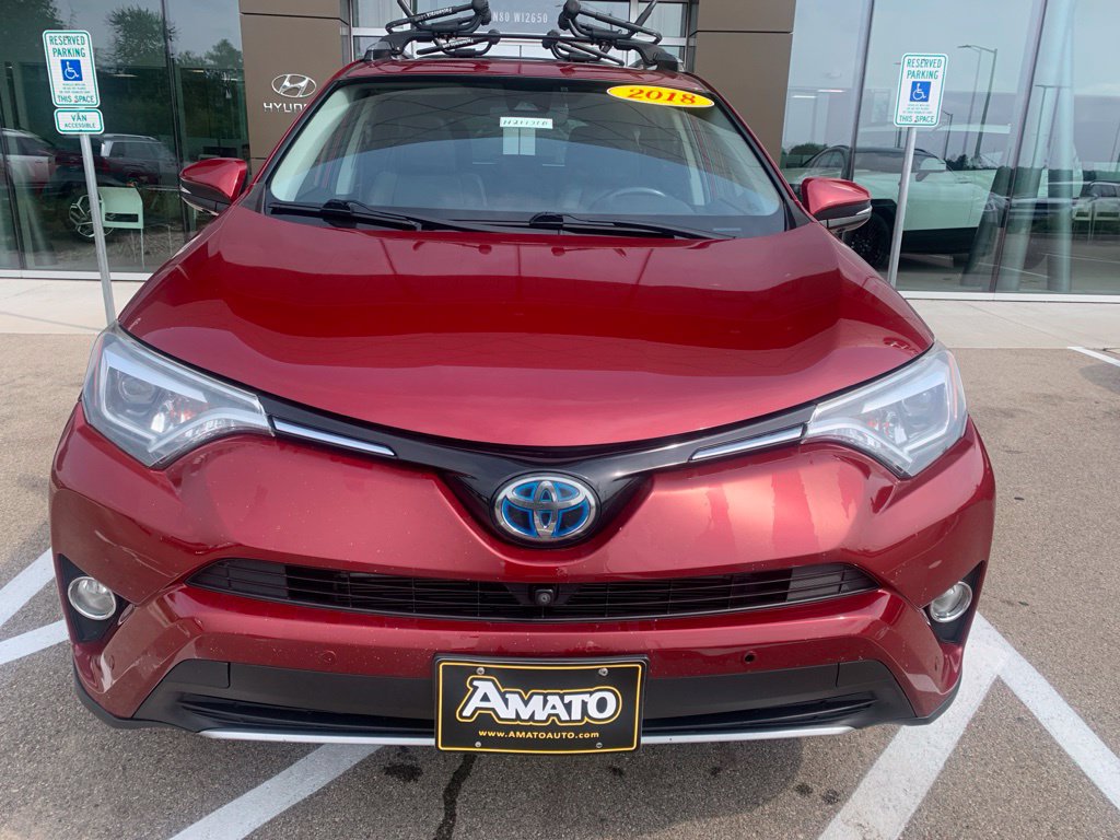 Used 2018 Toyota RAV4 Limited w/ Advanced Technology Package AWD/4WD image 10