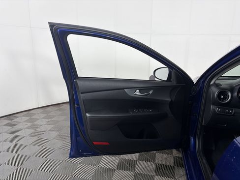 Used 2021 Kia Forte LXS image 20