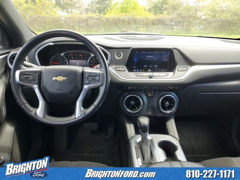 Used 2020 Chevrolet Blazer LT AWD/4WD image 13
