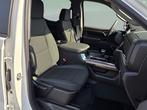 New 2026 Chevrolet Silverado 1500 LT w/ Texas Edition Plus RWD image 15
