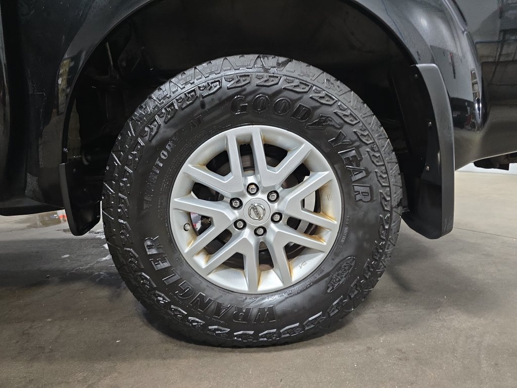 Used 2016 Nissan Frontier SV AWD/4WD image 33