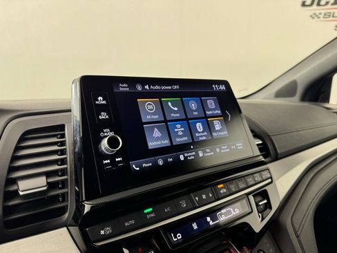 Used 2025 Honda Odyssey Sport-L image 18