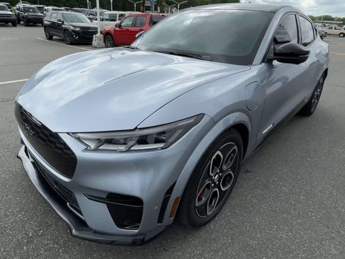 Used 2022 Ford Mustang Mach-E GT AWD/4WD image 4