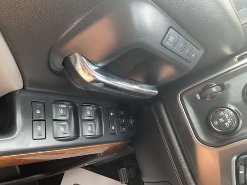 Used 2015 Chevrolet Silverado 2500 LTZ w/ Duramax Plus Package AWD/4WD image 14