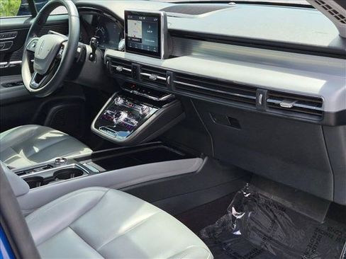Used 2021 Lincoln Corsair FWD w/ Convenience Package image 18