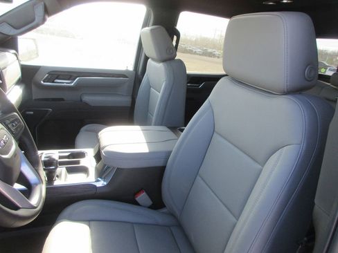 New 2026 GMC Sierra 1500 SLT w/ SLT Premium Plus Package image 13