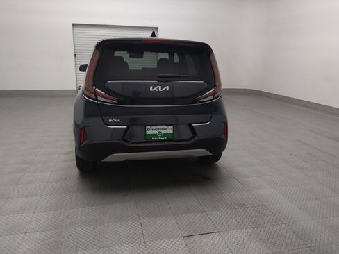 Used 2025 Kia Soul LX w/ LX Technology Package image 6