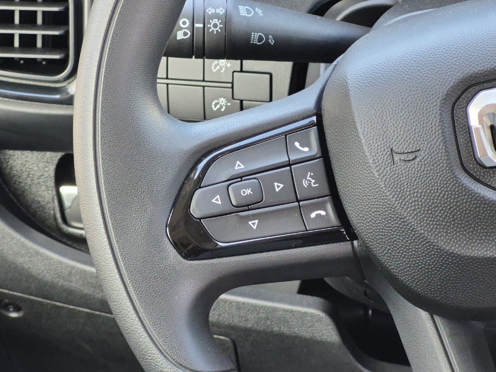 New 2026 RAM ProMaster 2500 w/ Convenience Group FWD image 16
