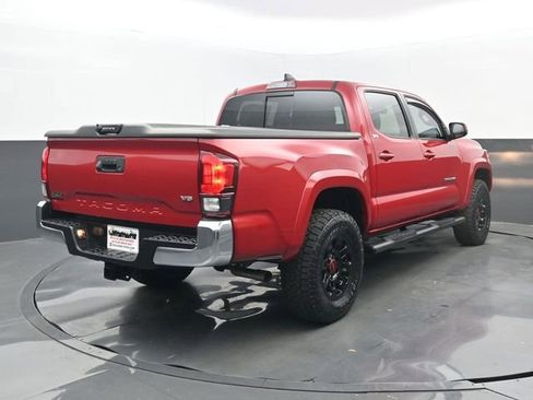 Used 2021 Toyota Tacoma SR5 RWD image 22