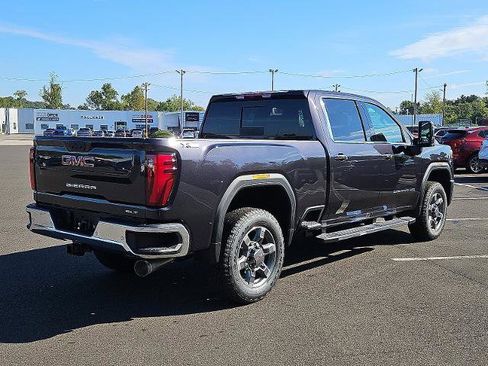 New 2026 GMC Sierra 2500 SLT image 6