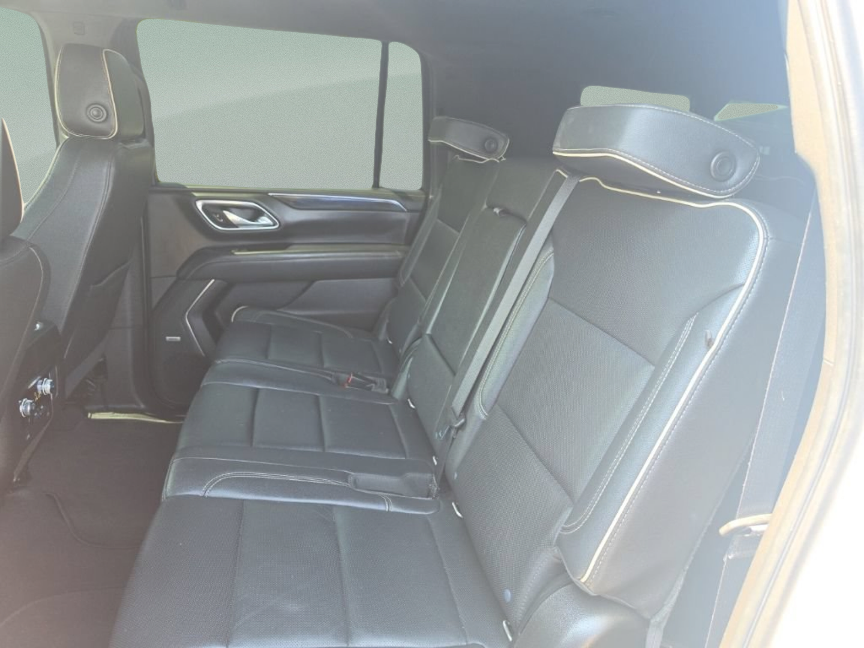 Used 2021 GMC Yukon XL SLT AWD/4WD image 29