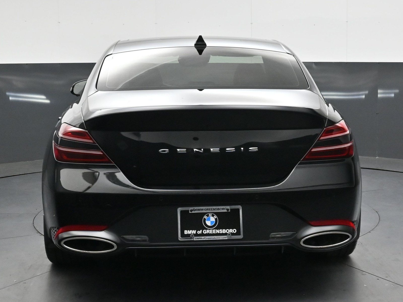 Used 2022 Genesis G70 3.3T w/ Sport Prestige Package AWD/4WD image 5