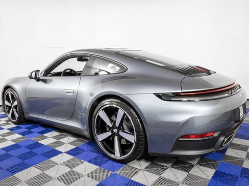 Used 2025 Porsche 911 Carrera image 6