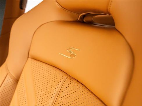 New 2026 Aston Martin DBX S AWD/4WD image 25
