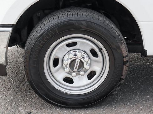 Used 2018 Ford F350 XL w/ Power Equipment Group RWD image 36
