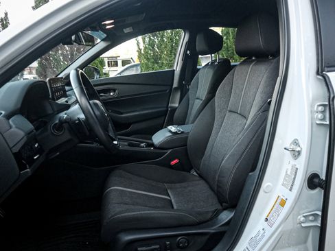 Used 2024 Honda Accord Sport image 17