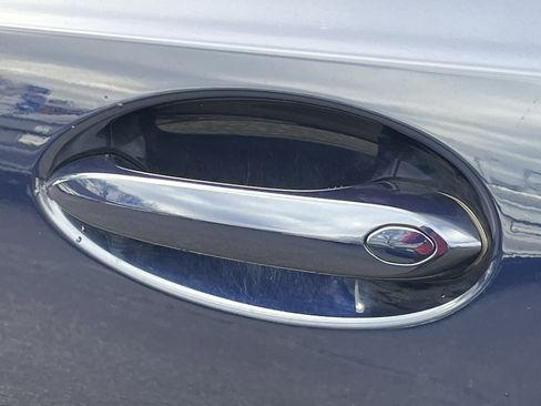 Used 2023 BMW 330i 330i w/ Premium Package image 32