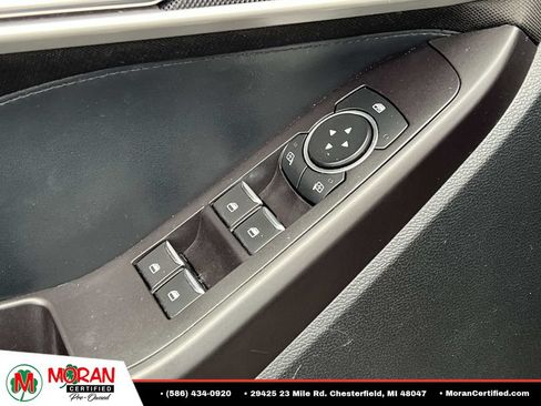 Used 2020 Ford Explorer XLT RWD image 17