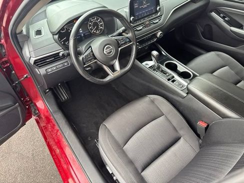 Used 2020 Nissan Altima 2.5 SV AWD/4WD image 9