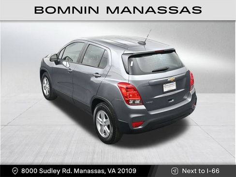 Used 2020 Chevrolet Trax LS image 21