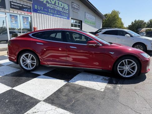 Used 2014 Tesla Model S 60 RWD image 5