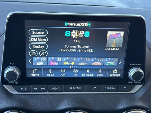Used 2025 Nissan Sentra SV FWD image 20