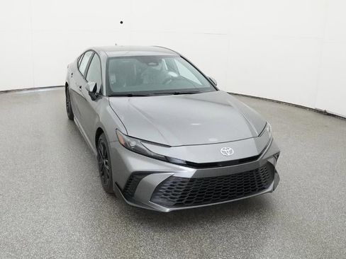 New 2026 Toyota Camry SE image 14