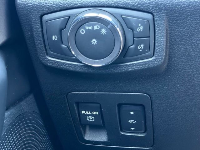 Used 2019 Ford Expedition Max Platinum RWD image 25