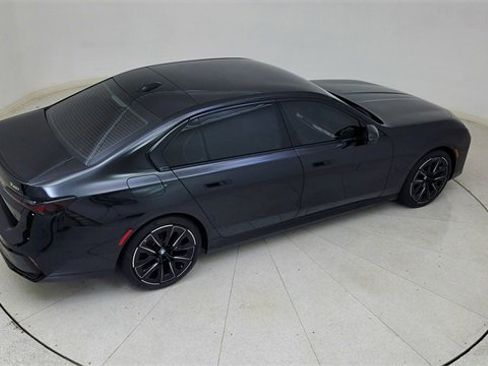 Used 2025 BMW 740i xDrive 740i xDrive w/ Executive Package image 82