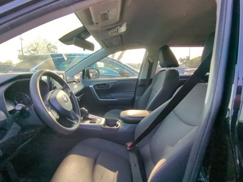 Used 2019 Toyota RAV4 LE w/ All Weather Liner Package AWD/4WD image 6
