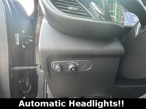 Used 2021 Buick Envision Essence w/ Sport Touring Package image 6