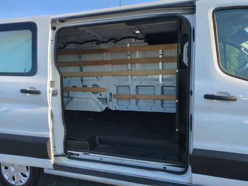 Used 2025 Ford Transit 250 Low Roof w/ Exterior Upgrade Package RWD image 27
