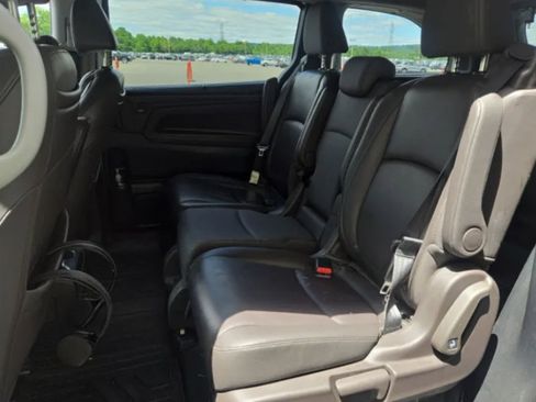 Used 2019 Honda Odyssey Elite image 12