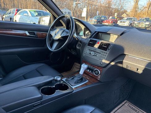 Used 2011 Mercedes-Benz C 300 4MATIC Sedan image 20