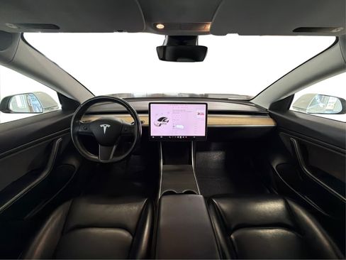 Used 2019 Tesla Model 3 Mid Range RWD image 27