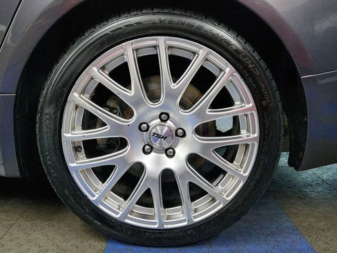 Used 2011 Jaguar XF Portfolio image 72