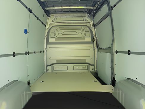 Used 2026 Mercedes-Benz Sprinter 2500 image 4