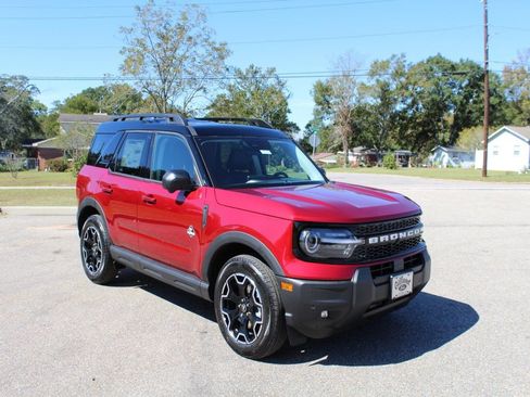 New 2025 Ford Bronco Sport Outer Banks w/ Outer Banks Tech Package+ image 3