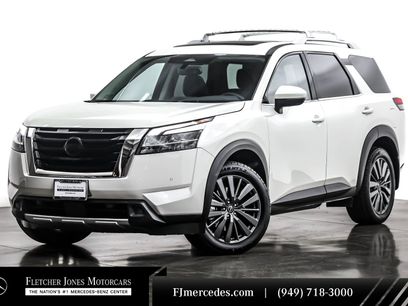 Used 2022 Nissan Pathfinder SL w/ SL Premium Package
