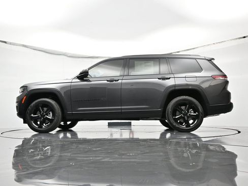New 2025 Jeep Grand Cherokee L Limited image 55
